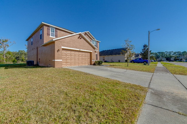 16647 Broadford Ln in Clermont, FL - Foto de edificio - Building Photo