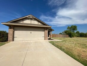 2101 NW 199th St in Edmond, OK - Building Photo - Building Photo