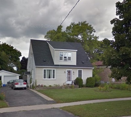 140 Penetang St in Barrie, ON - Building Photo