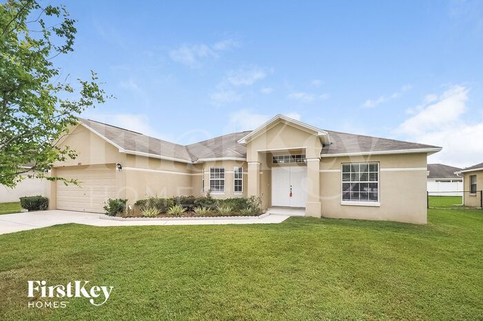5203 Ashwood Dr in Lakeland, FL - Building Photo