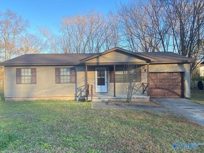 property at 5020 Kyle Ln NW
