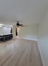 4810 S Dauphin Ave in Tampa, FL - Building Photo - Building Photo