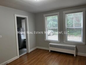 101 Cedar St in Bangor, ME - Building Photo - Building Photo