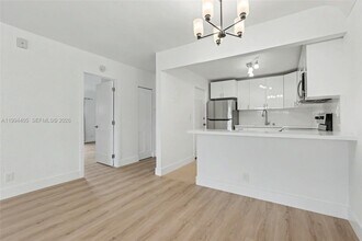 1220 71st St in Miami Beach, FL - Building Photo - Building Photo