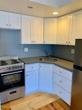 614 Massachusetts Ave, Unit 11 in Boston, MA - Foto de edificio - Building Photo
