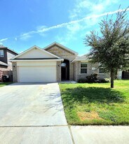 7310 Fossell Ranch Rd in Odessa, TX - Building Photo