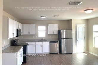 202 Gladiola Ct in Poinciana, FL - Building Photo - Building Photo