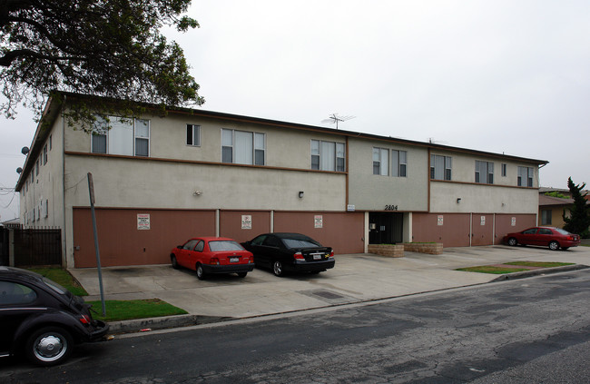 2804 W El Segundo Blvd in Gardena, CA - Building Photo - Building Photo