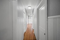 202 Sylvester Rd photo'