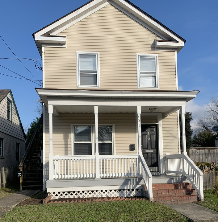 1504 Leckie St in Portsmouth, VA - Building Photo