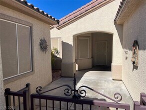 3034 Seaford Peak Dr in Henderson, NV - Building Photo - Building Photo