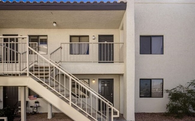 1989 Mesquite Ave in Lake Havasu City, AZ - Building Photo - Building Photo