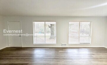 1823 Old Springville Rd in Center Point, AL - Building Photo - Building Photo