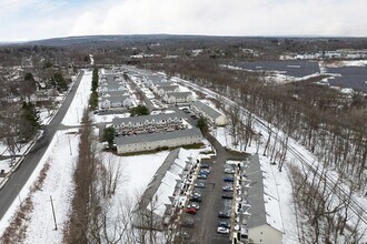 Cambridge Manor in Schenectady, NY - Foto de edificio - Building Photo