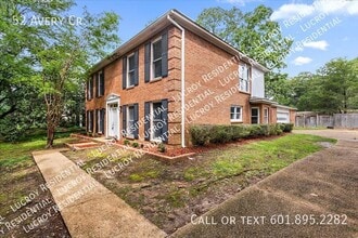 52 Avery Cir in Jackson, MS - Building Photo - Building Photo