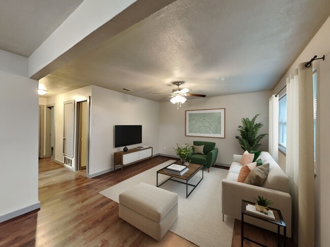 property at 624 E 3rd St