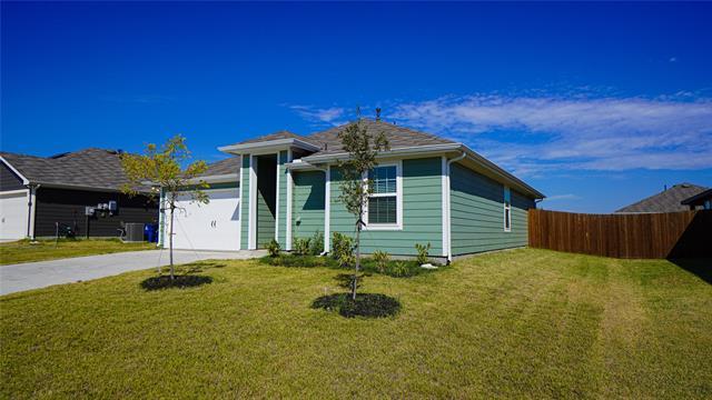218 Wrought Iron Dr in Nevada, TX - Building Photo - Building Photo