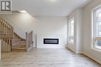 1678 Pleasure Valley Path in Oshawa, ON - Building Photo - Building Photo
