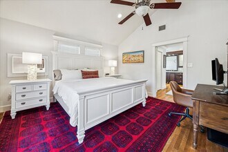 825 Merrill St in Houston, TX - Building Photo - Building Photo