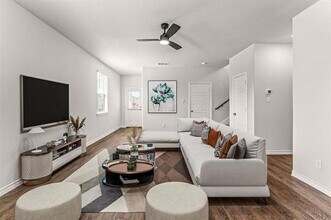 5672 Shore Point Trl in Fort Worth, TX - Building Photo - Building Photo