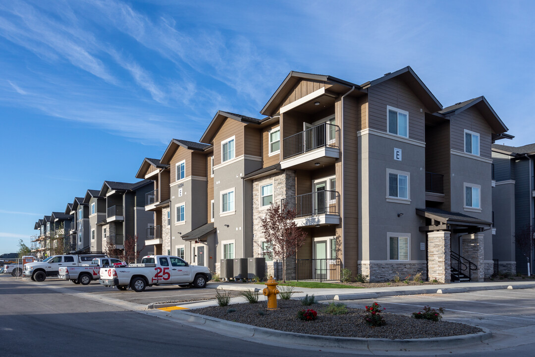 Cedar Springs Apartments in Nampa, ID - Building Photo