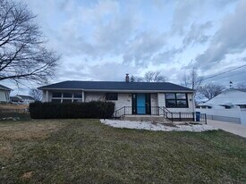 659 Andrews Rd in Aberdeen, MD - Building Photo