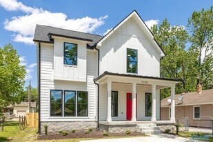 1201 Halsey Ave NE in Huntsville, AL - Building Photo