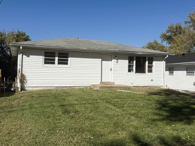 17 Young Dr in St. Louis, MO - Building Photo - Building Photo