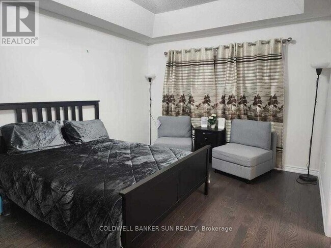 62 Swordfish Dr in Whitby, ON - Building Photo - Building Photo