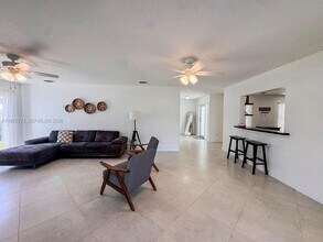 9731 Bel Aire Dr in Cutler Bay, FL - Building Photo - Building Photo