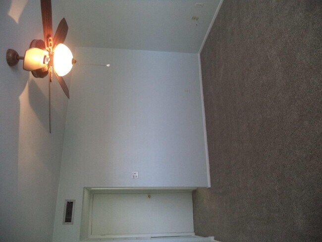 5828 Harbour Club Rd in Ft. Myers, FL - Building Photo - Building Photo