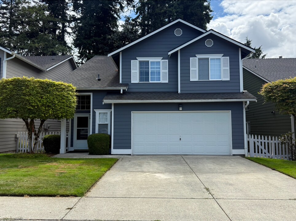 2120 99th St SE in Everett, WA - Building Photo