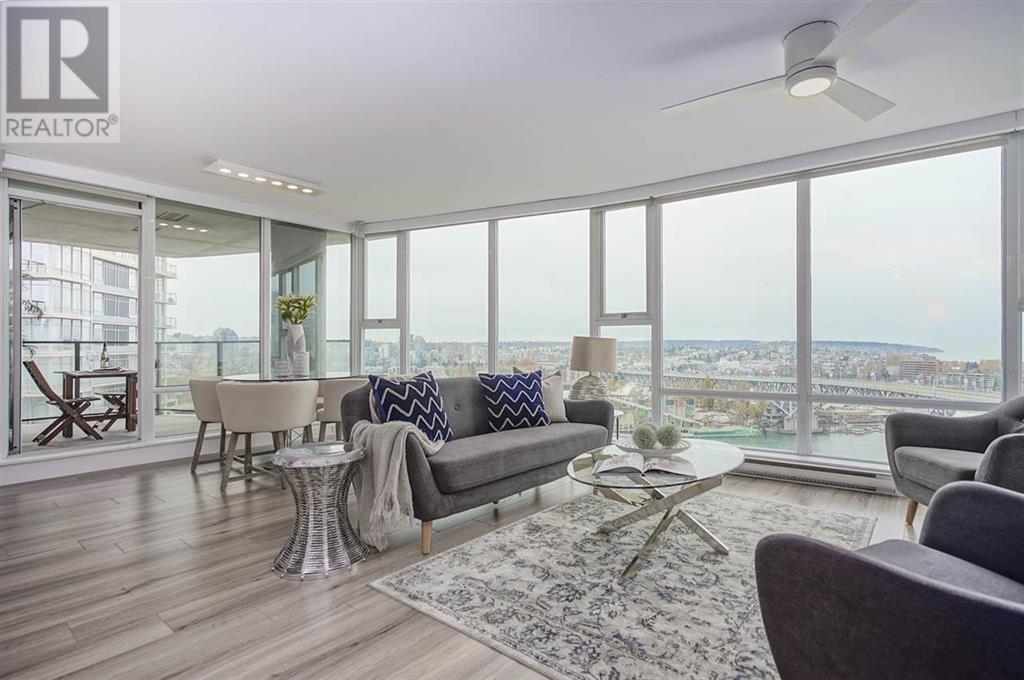 455-2455 Beach Crescent in Vancouver, BC - Building Photo