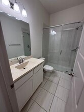 620 Courtyard Ln in Irving, TX - Building Photo - Building Photo