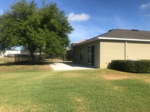 4201 Warwick Hills Dr in Wesley Chapel, FL - Foto de edificio - Building Photo
