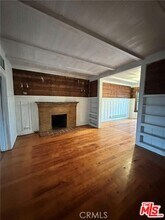 49 Dudley Ave in Los Angeles, CA - Building Photo - Building Photo