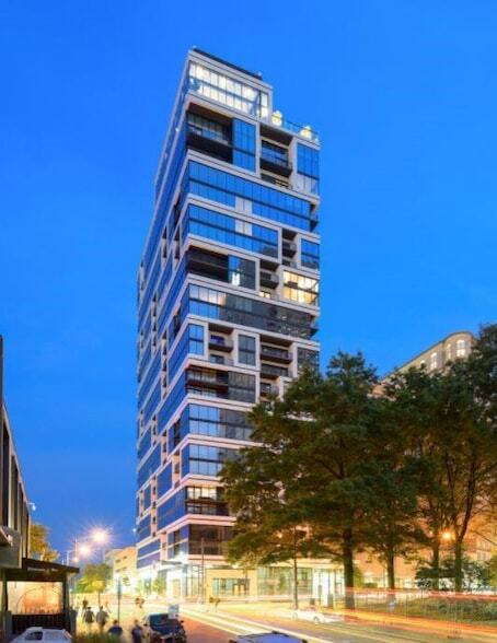 693 Peachtree St NE, Unit 21028 in Atlanta, GA - Building Photo