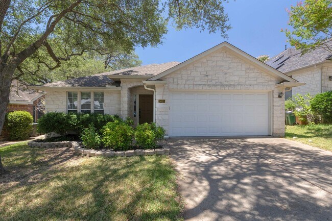 5601 Lomita Verde Cir in Austin, TX - Building Photo - Building Photo