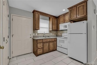 706 Thompson Rd in Mission, TX - Building Photo - Building Photo