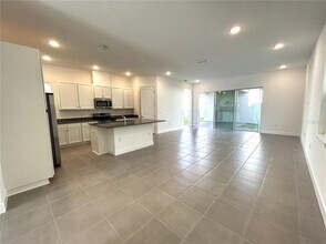 15125 Blue Peacock Ln in Winter Garden, FL - Building Photo - Building Photo