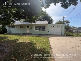 4 E Columbia St in Danville, IL - Building Photo