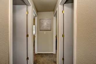 3801 W Grover St, Unit B in Boise, ID - Building Photo - Building Photo