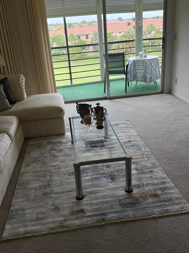 23099 Barwood Ln N in Boca Raton, FL - Building Photo - Building Photo