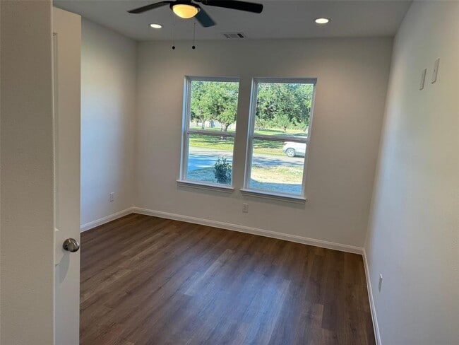 6405 Carver Ave in Texas City, TX - Building Photo - Building Photo