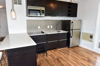 3515 SW Barbur Blvd, Unit O-2 in Portland, OR - Foto de edificio - Building Photo