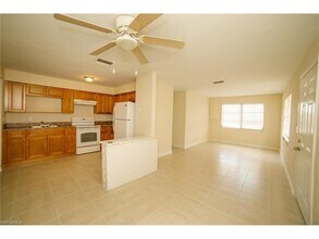 2510 Ben St in Ft. Myers, FL - Building Photo - Building Photo