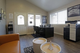 Tempe Park Place in Tempe, AZ - Foto de edificio - Interior Photo