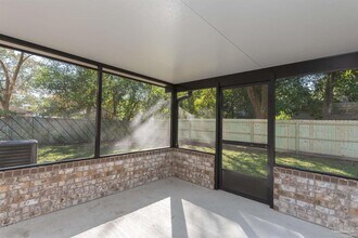 245 Cary Memorial Dr in Pensacola, FL - Building Photo - Building Photo