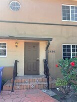 2424 SW 12th St in Miami, FL - Building Photo