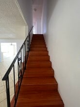 320 E Home St in Long Beach, CA - Building Photo - Building Photo